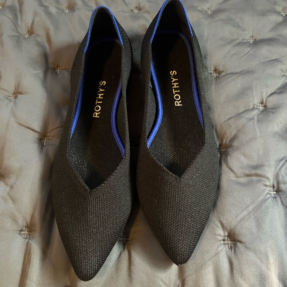 SOLD - Rothy’s The Pointe flats